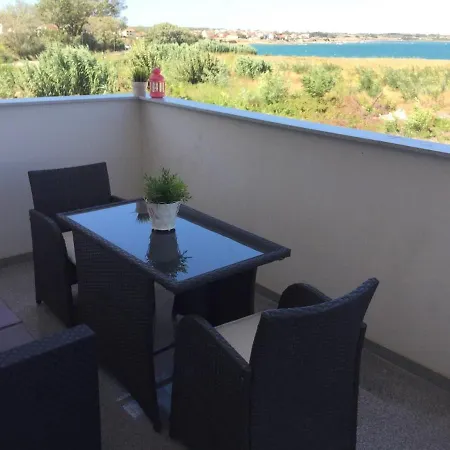 2 bedroom beatiful apartment Inara G